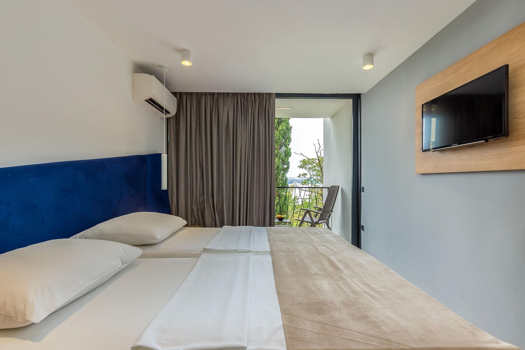 Hotel Ad Turres Crikvenica Exterior photo