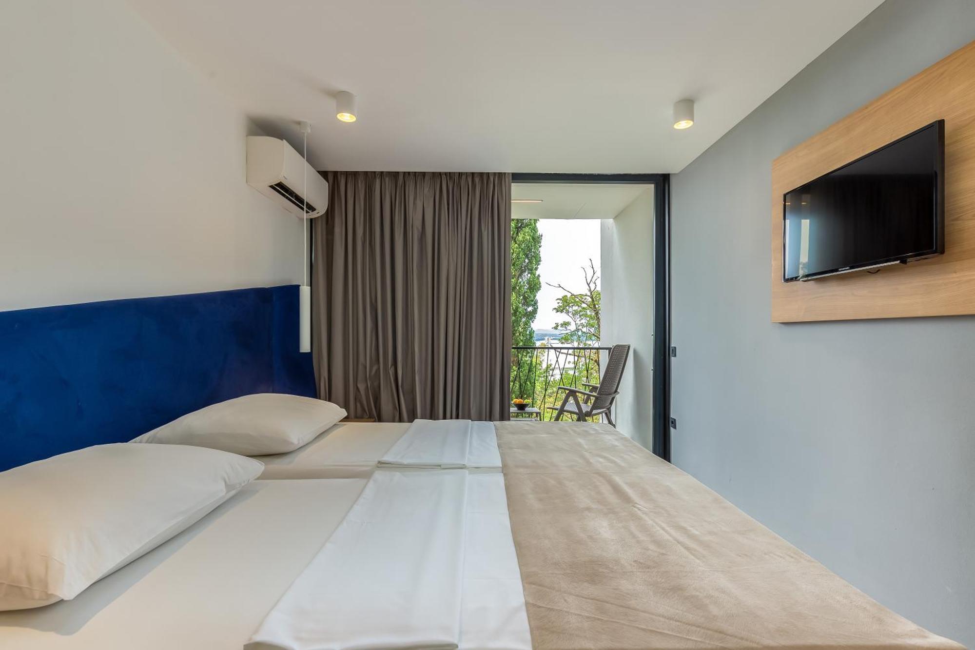 Hotel Ad Turres Crikvenica Exterior photo